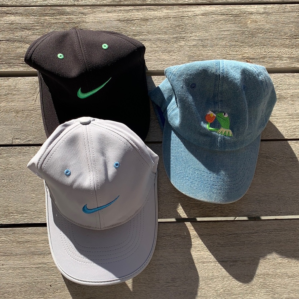 3 hats